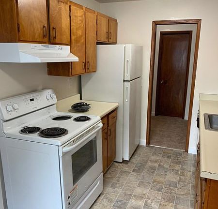 2nd image of 17160 Avondale Way APT 8