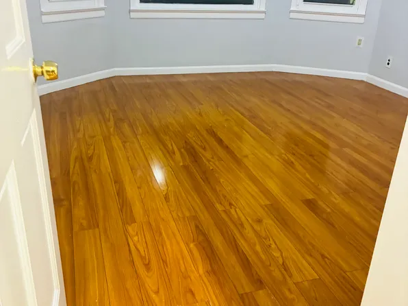 81 West 16th Street image 7 of 12