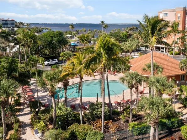 14815 Laguna Dr APT 702, Fort Myers, FL 33908