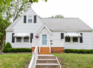 430 21st St NE, Cedar Rapids, IA 52402