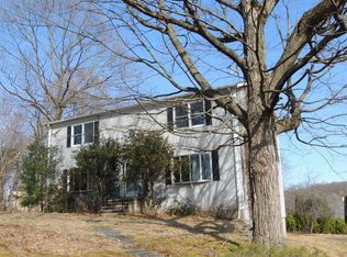 140 Cedar Ln, Beacon Falls, CT 06403