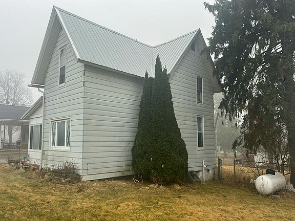 2nd image of 139 Main St