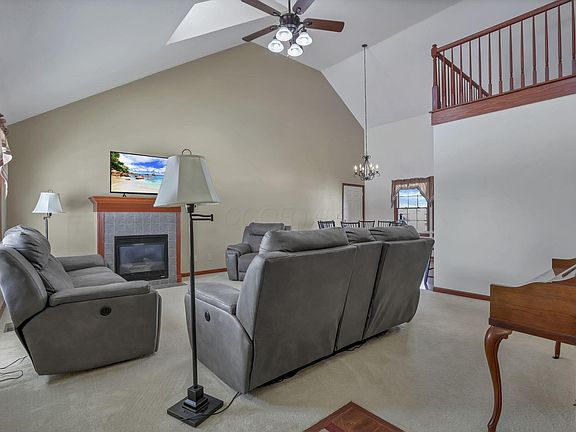 3rd image of 14557 Dutch Cross Rd