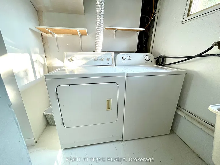 3264 Fieldgate Dr #BASEMENT — Photo 10