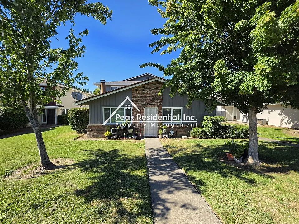 4431 Palm Ave #3