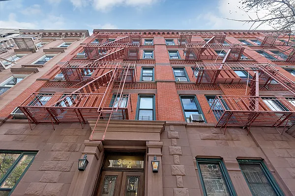 Sold by CORE | media 4