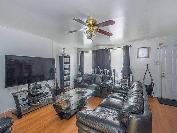4th image of 365 Bainbridge St