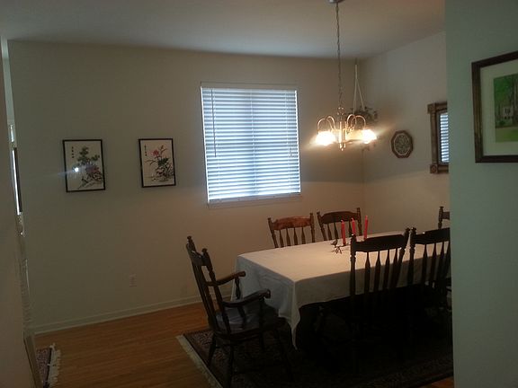 4th image of 6550 Woodridge Way 44481 #3