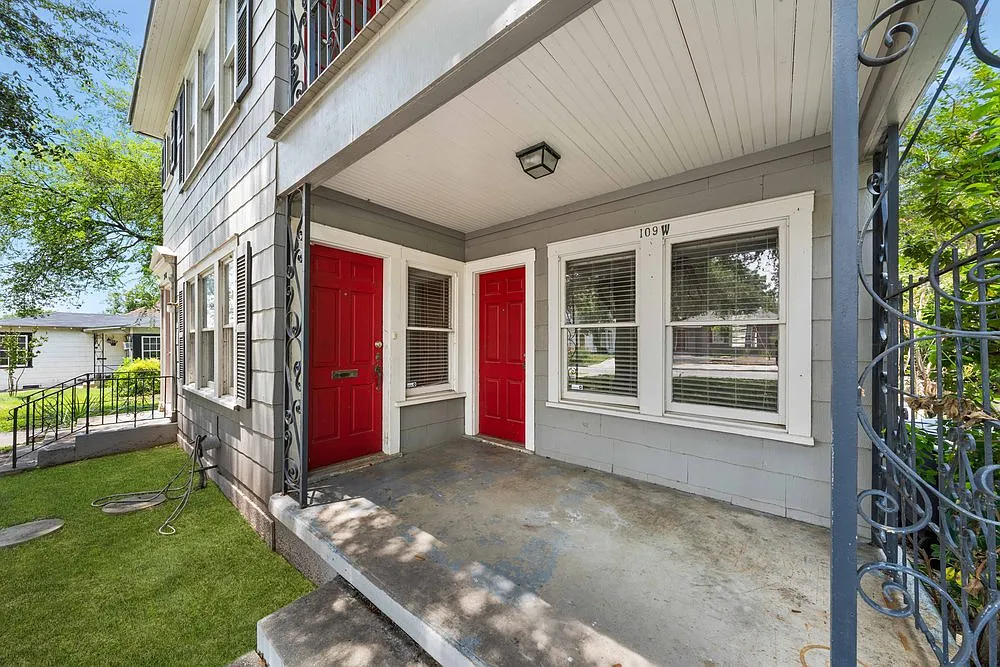 2 bed, 1330 sqft, $1,465 — Photo 3