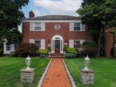 204 Hempstead Avenue, Malverne, NY, 11565