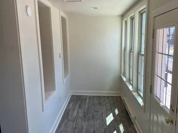 107 N 6th St APT C, Columbia, PA 17512