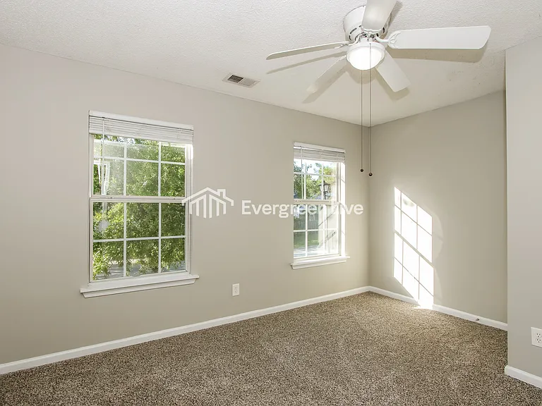 105 Wingspan Way — Photo 10