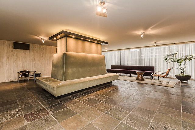 1st image of 1960 N Lincoln Park W APT 1103