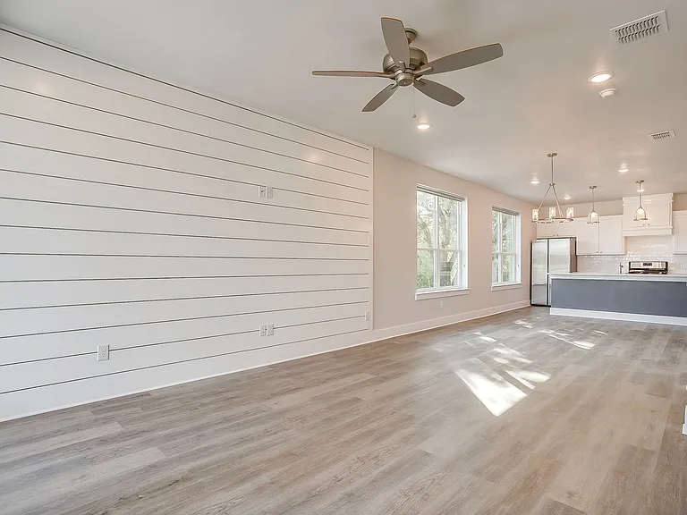 2323 Benbrook Blvd — Photo 29