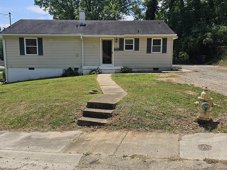 151 Athens Rd — Photo 5