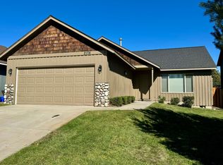 2174 NE Castle Ave, Bend, OR 97701