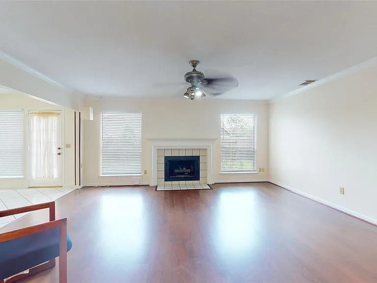13202 Terralyn Way — Photo 4