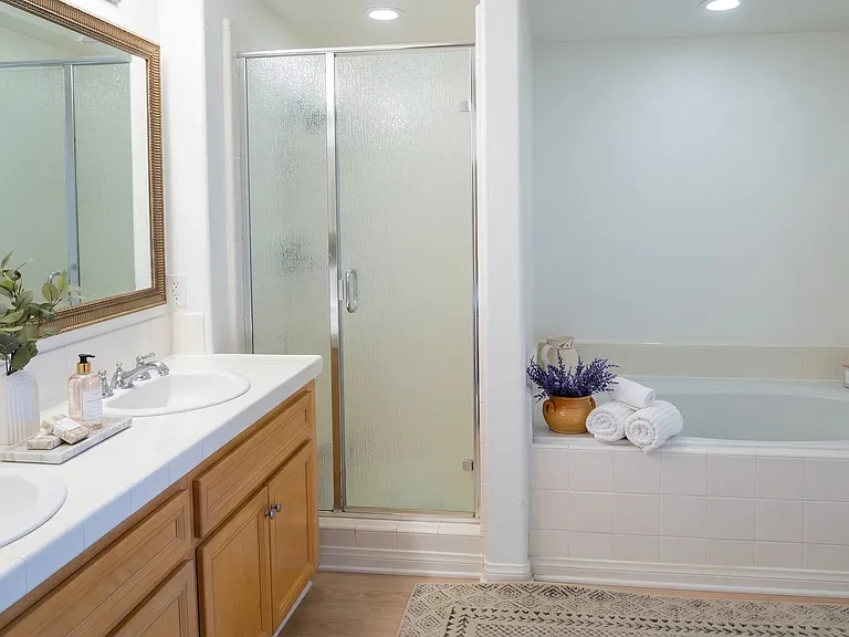 4354 Tradewinds Dr — Photo 7