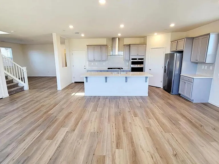 1642 Sanderling Ave — Photo 7