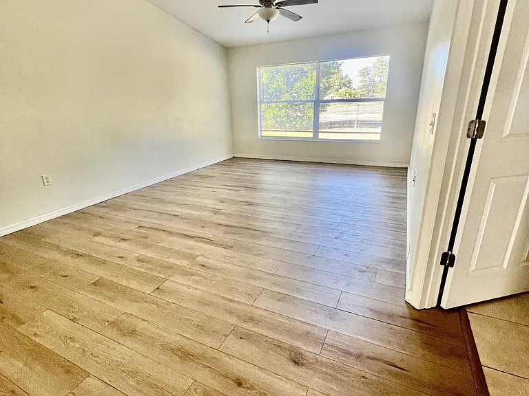 37215 Grassy Hill Ln #1 — Photo 15