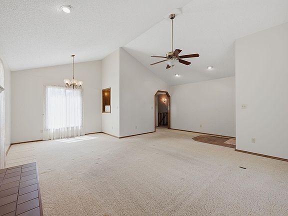 5th image of 1304 N Jay Ct