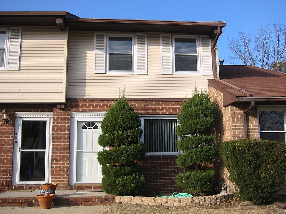 Front View of Townhouse