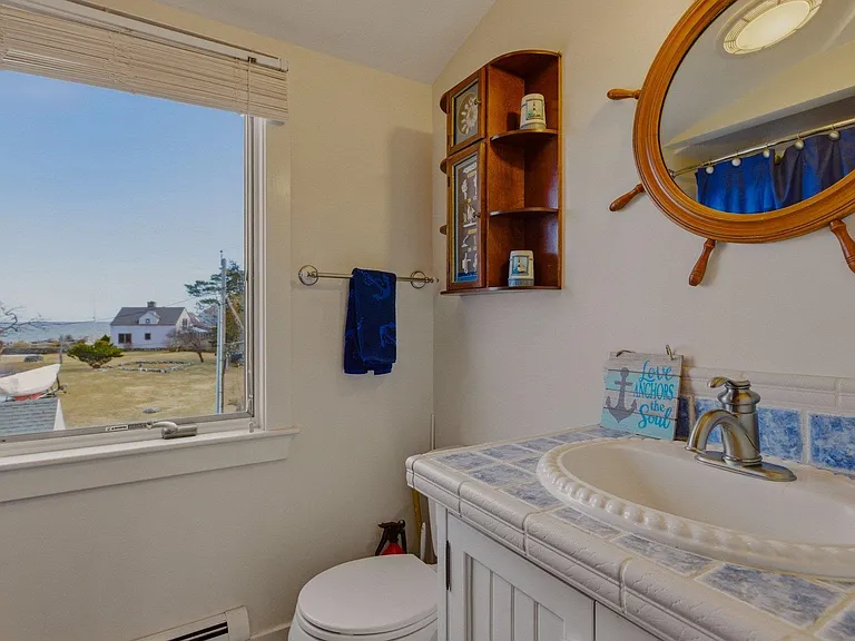 130 Harbor Rd — Photo 26