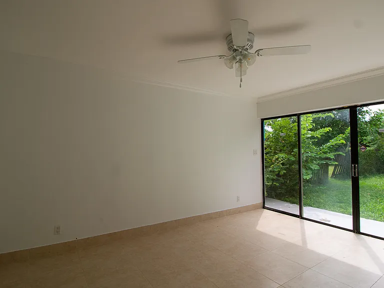 1437 White Pine Dr — Photo 6