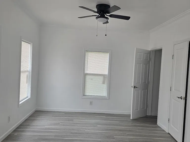 1844 Line Ave #2 — Photo 7