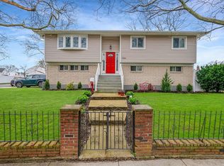1054 Woodfield Rd, West Hempstead, NY 11552