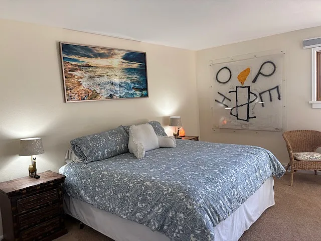 Master Bedroom - 1560 Greenbriar Blvd