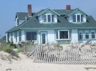 88 Menauhant Rd #1, East Falmouth, MA 02536