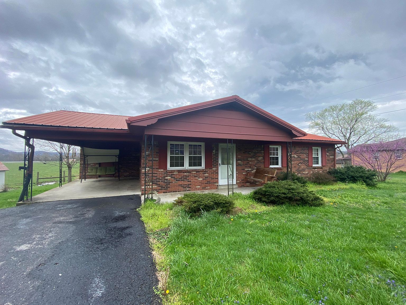 10015 State Highway 698, Hustonville, KY 40437 Zillow