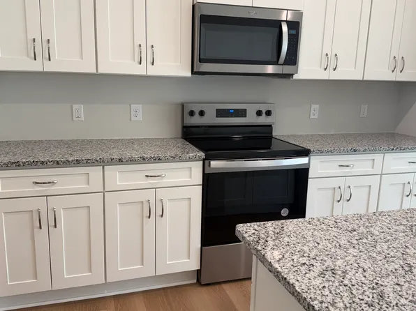889 Hayford Ln SW, Ocean Isle Beach, NC 28469