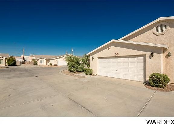 3rd image of 2823 Osborn Dr