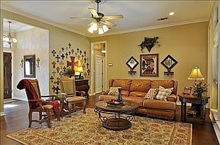 5th image of 2804 Watts Ct