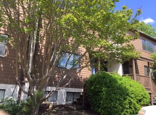 222 Harvest Dr, Charlottesville, VA 22903