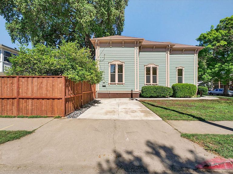 Listing photo 5