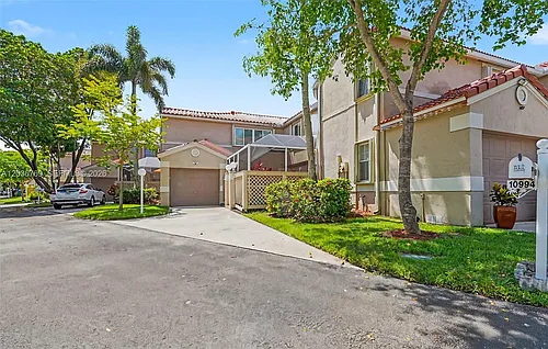 10994 Neptune Dr #10994 Photo 1