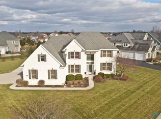 8450 Snapdragon Ln, Monclova, OH