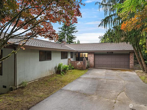 2nd image of 9811 NE 139th Street