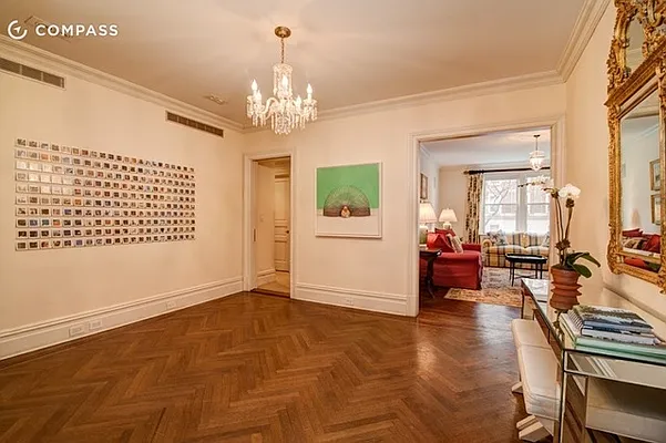 Sold by Compass | media 2