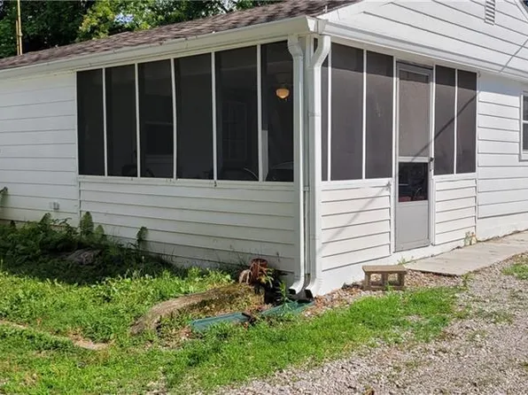 6313 State Road 144, Greenwood, IN 46143