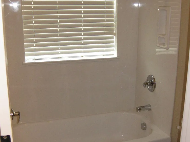 1147 E Cedar St — Photo 12