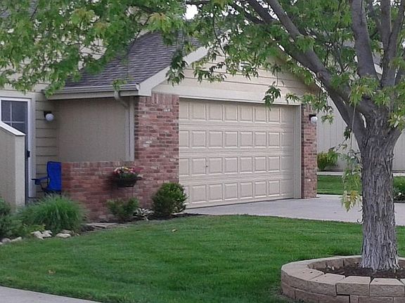 Private front porch
