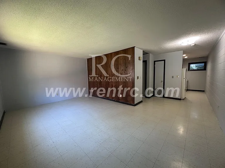 1005-4 Oak St — Photo 6