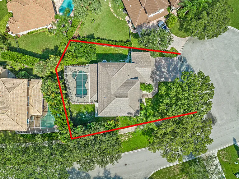 1225 Egret Cir S — Photo 39