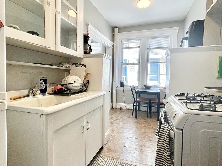 1641 Commonwealth Ave #11 — Photo 4