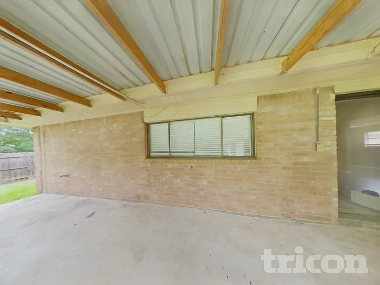 7902 Battlepine Dr — Photo 34