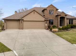 1411 Sevan Lake Ct, Fort Wayne, IN